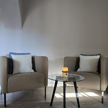 Romana Lahovary Studio Bukarest Exteriör bild