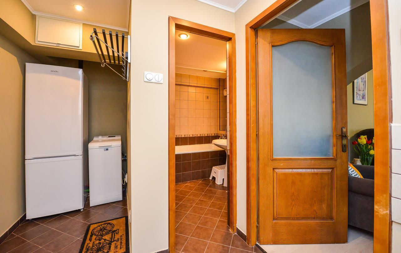 Romana Lahovary Studio Bukarest Exteriör bild